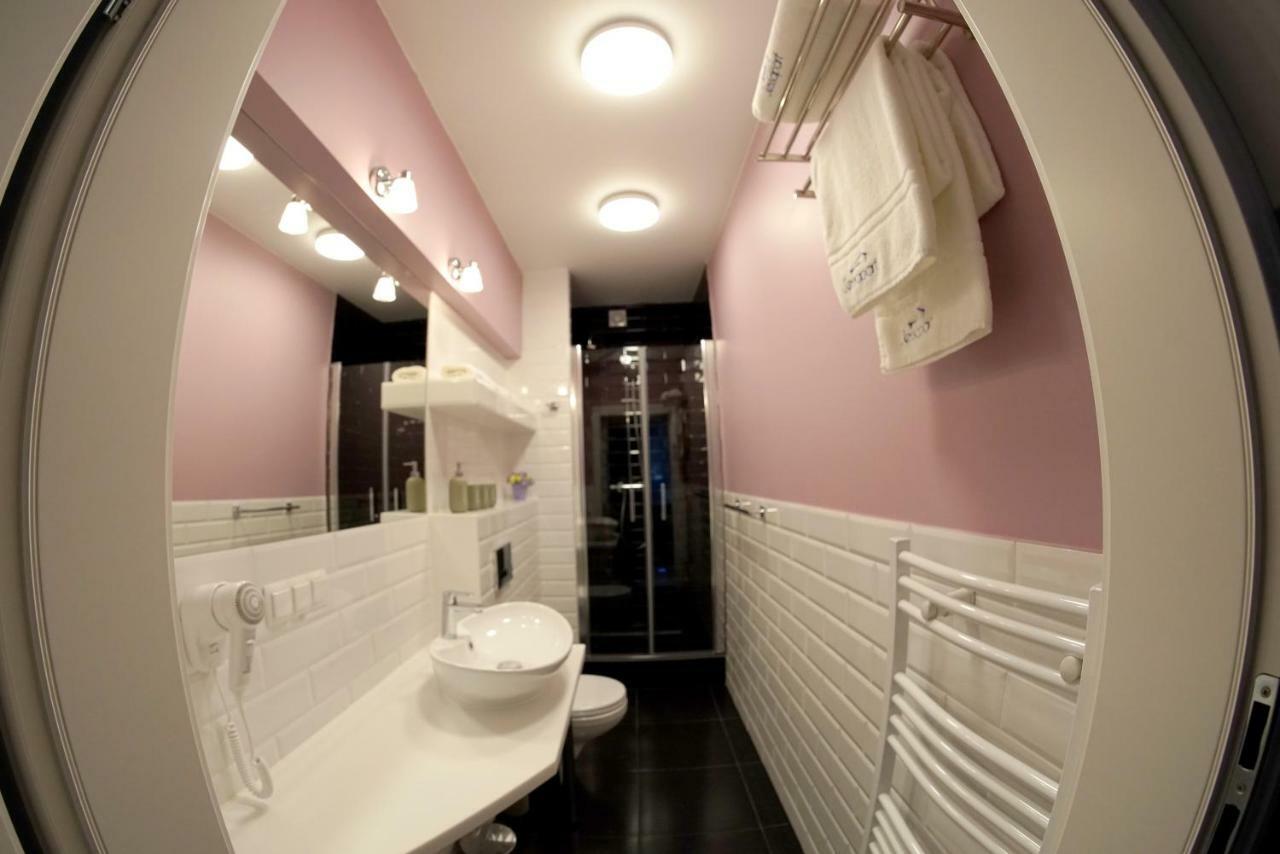 Jessapart - Ochota Apartments Varsovie Extérieur photo